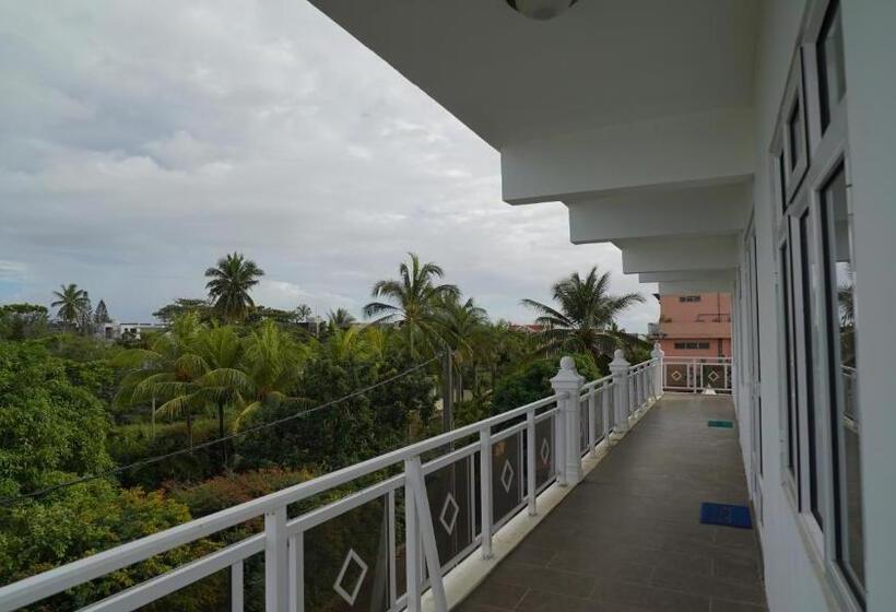 تختخواب و صبحانه La Dorade