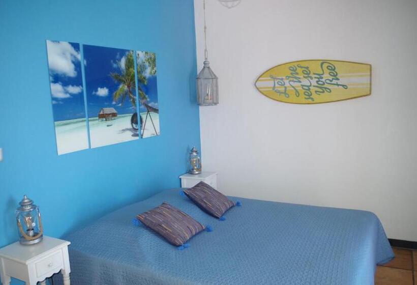 تختخواب و صبحانه La Plantation