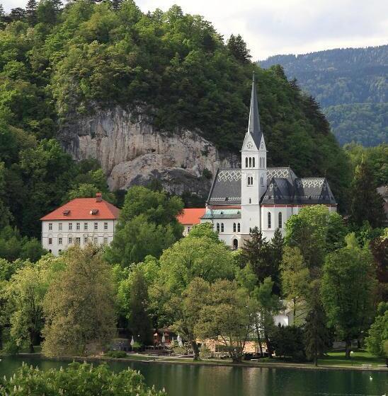 تختخواب و صبحانه Old Parish House