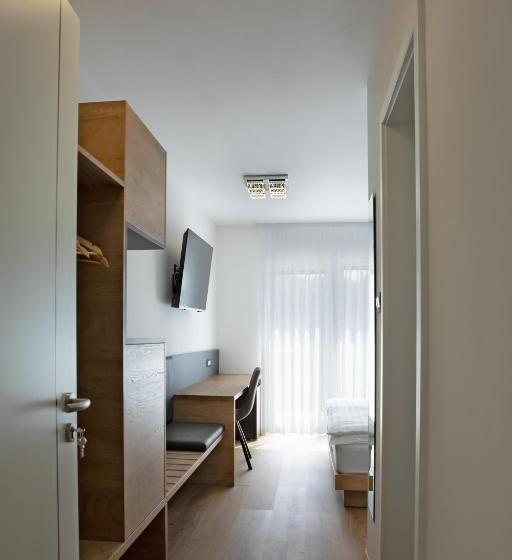 تختخواب و صبحانه Rooms Gril