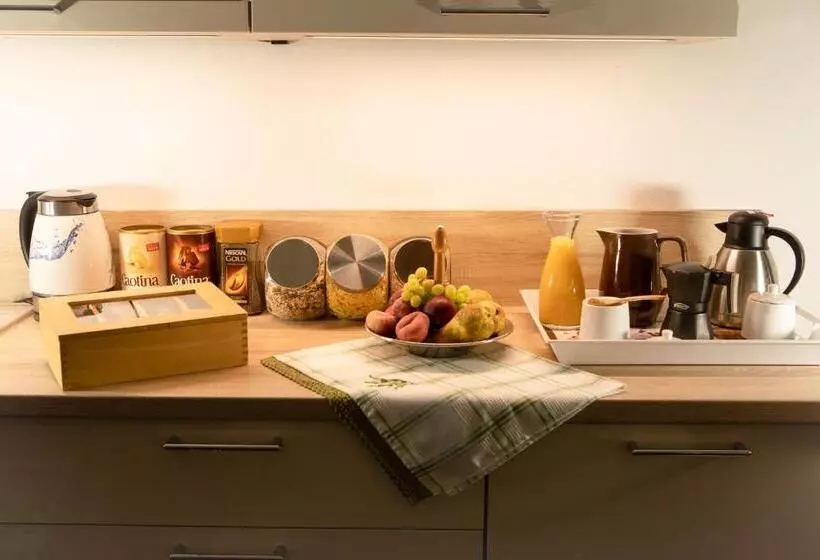 تختخواب و صبحانه Rooms Gril