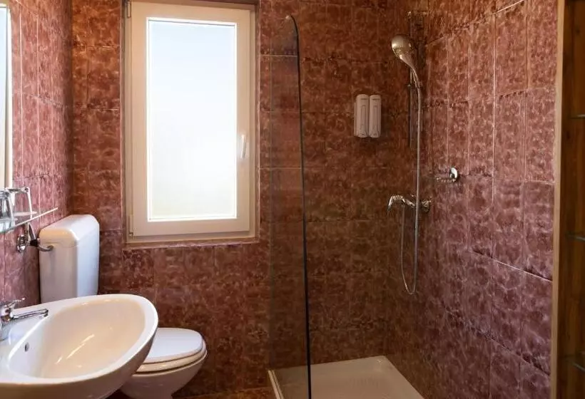 تختخواب و صبحانه Rooms Gril