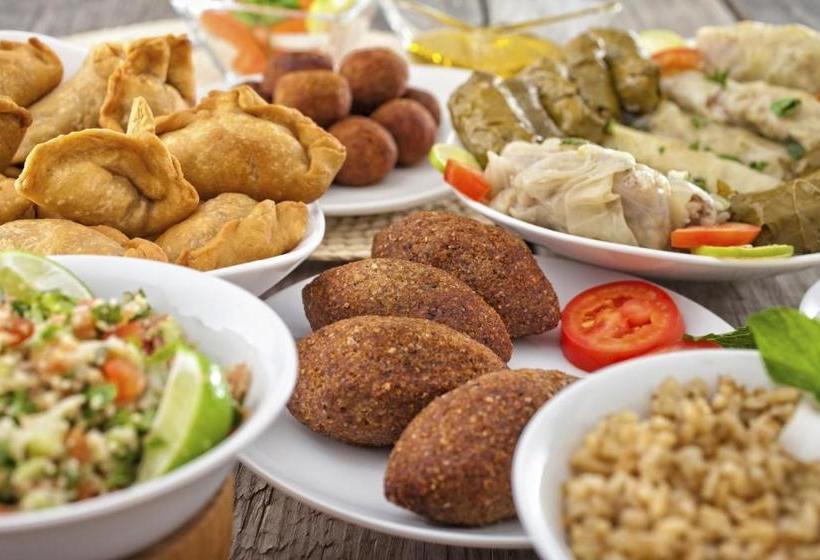 בית מלון כפרי Al Orouba