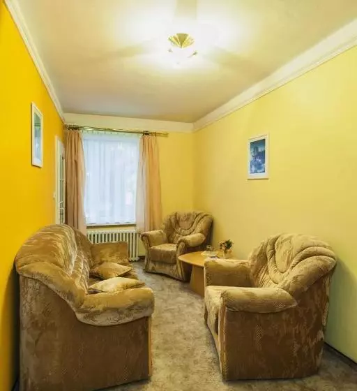 Hotelli Centrál