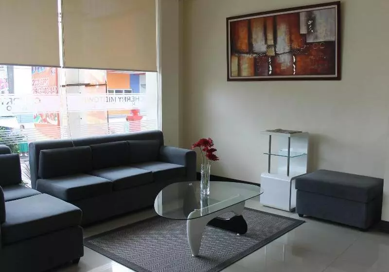 هتل Cherry Midtown