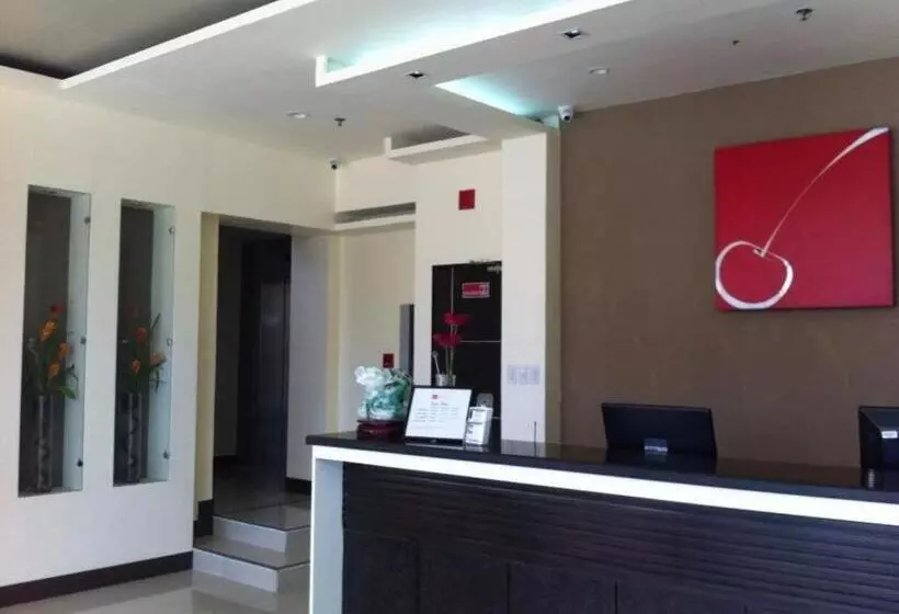 هتل Cherry Midtown