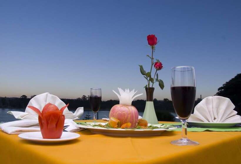 هتل Global Grace Pindaya