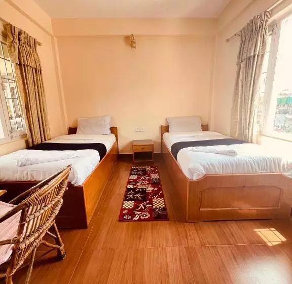 هتل Global Inn
