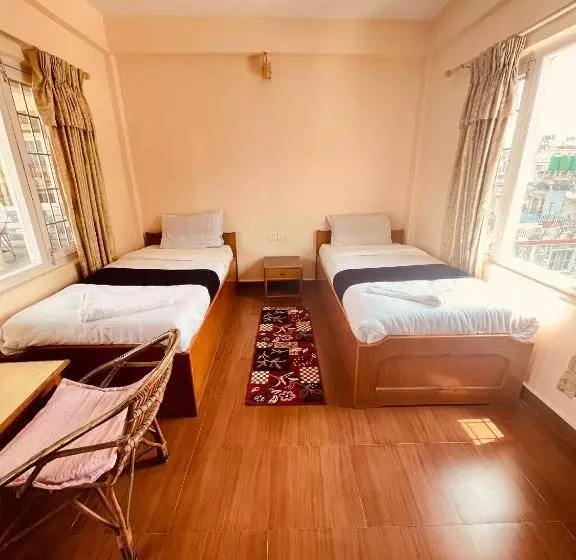 هتل Global Inn