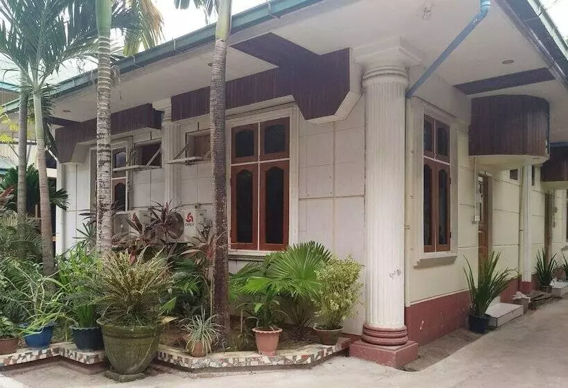 هتل Jade Garden