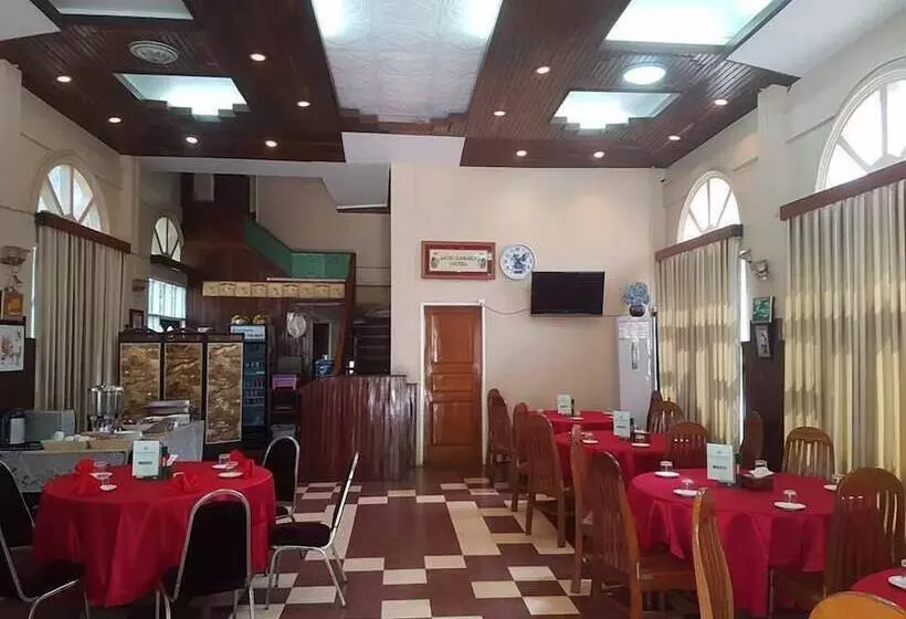 هتل Jade Garden