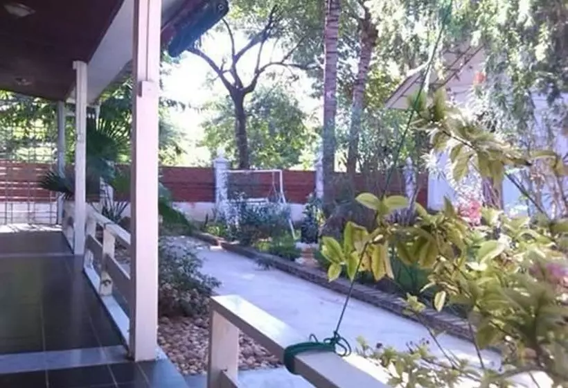 Hotel Lawkanat