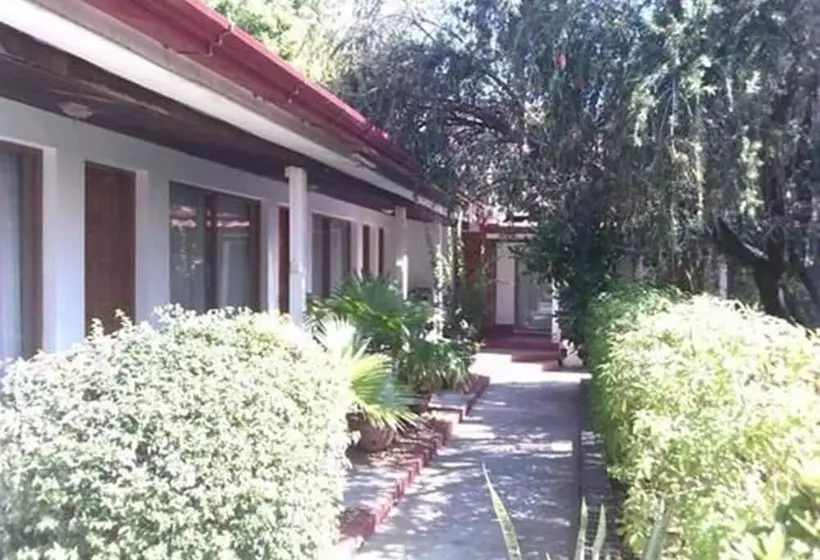 Hotel Lawkanat