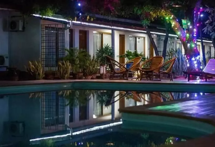Hotel Lawkanat