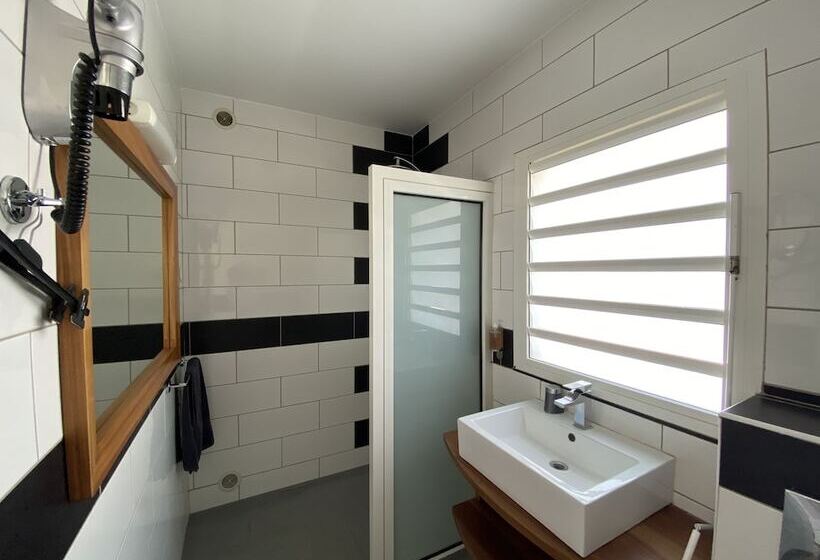 هتل Lindsey Hôtel