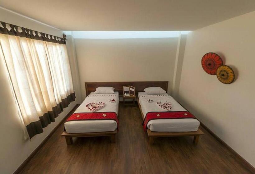 هتل Queen Jamadevi