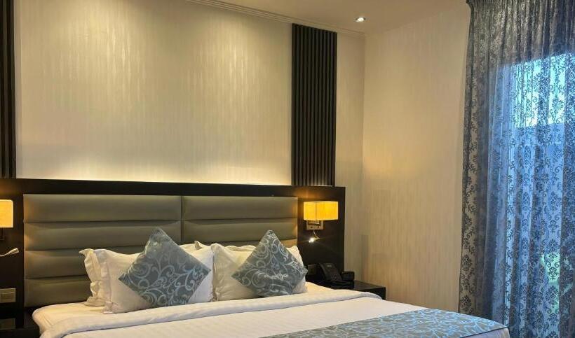 בית מלון כפרי Sama Inn