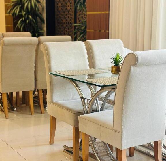 בית מלון כפרי Sama Inn