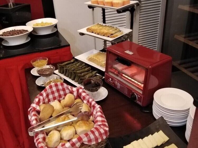 Hotell Santomas Suites