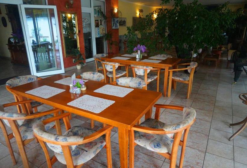 فندق Squash Centrum