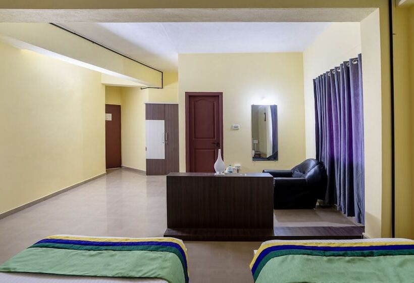 Itsy Hotels Vijaya Residency