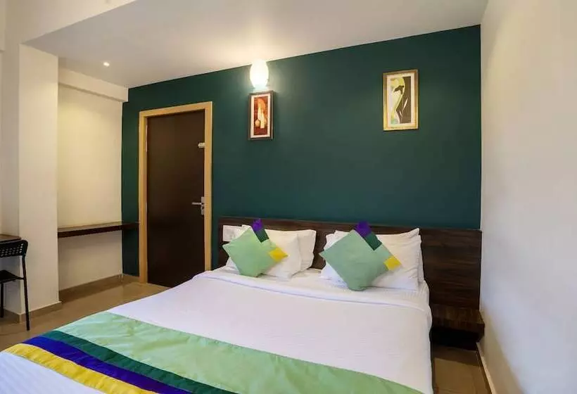 Itsy Hotels Vijaya Residency