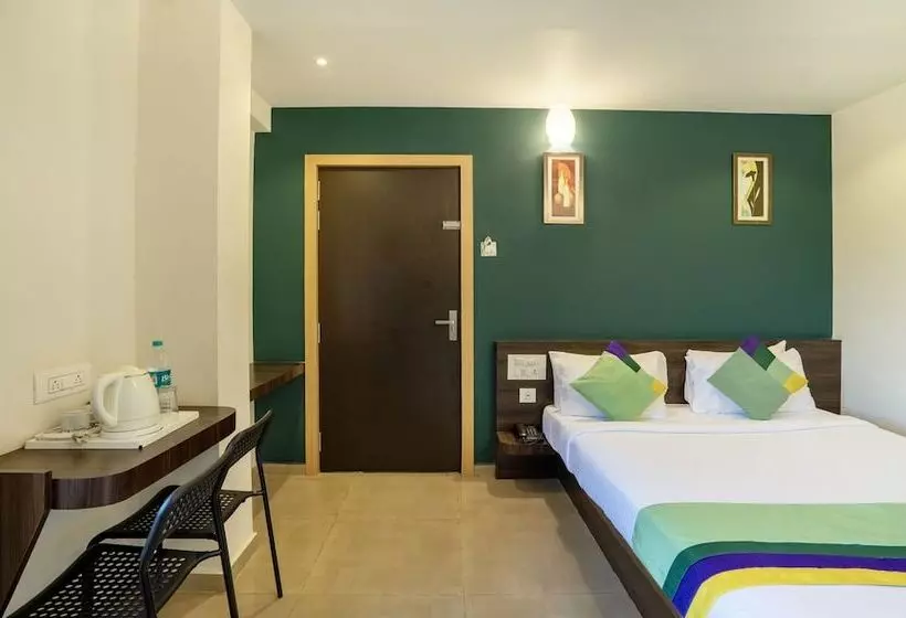 Itsy Hotels Vijaya Residency