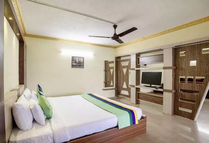 Itsy Hotels Vijaya Residency