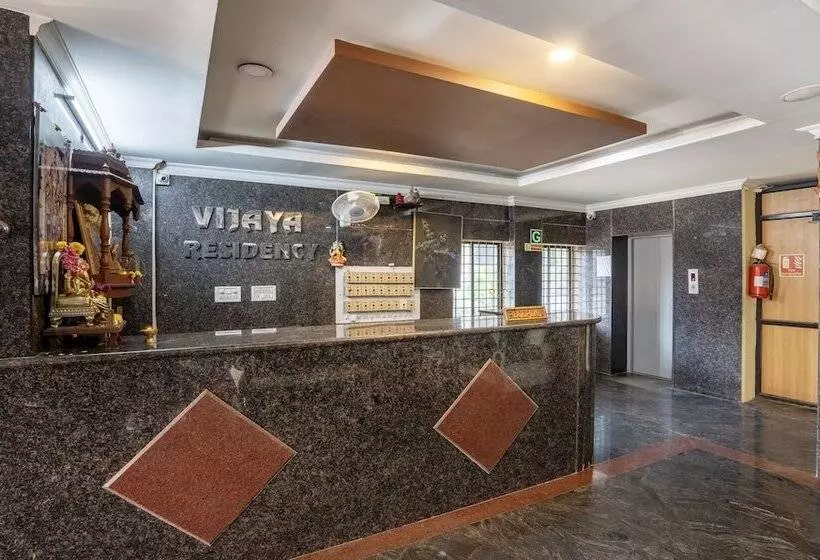 Itsy Hotels Vijaya Residency