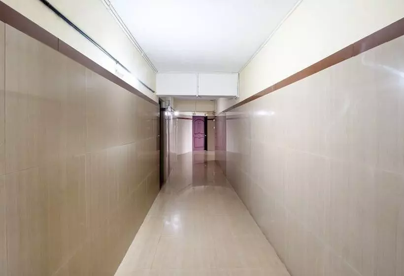 Itsy Hotels Vijaya Residency