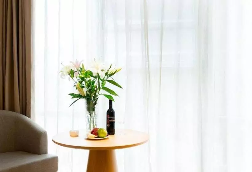 Chonpines Hotels·leshan Giant Buddha