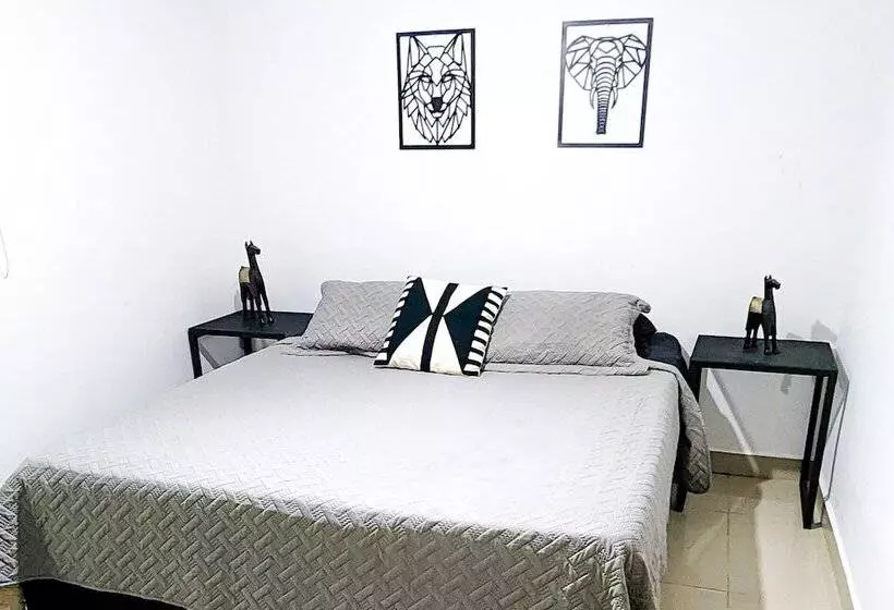 Hotelli Luxury Villa In Provenza