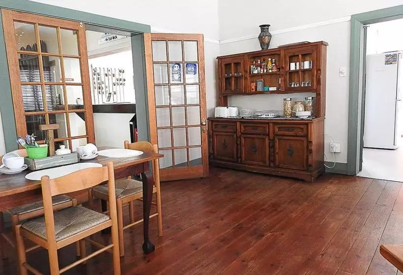 هاستل Mossel Bay Backpackers