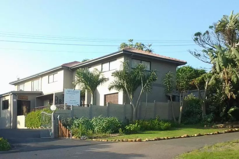 ベッドアンドブレックファースト Akidogo Guest House