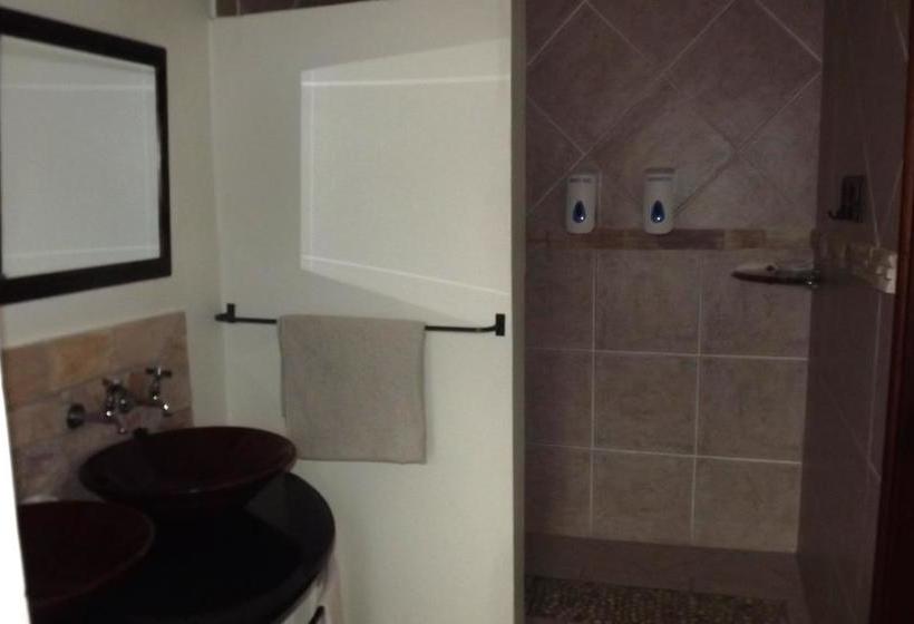 مبيت وإفطار Akidogo Guest House