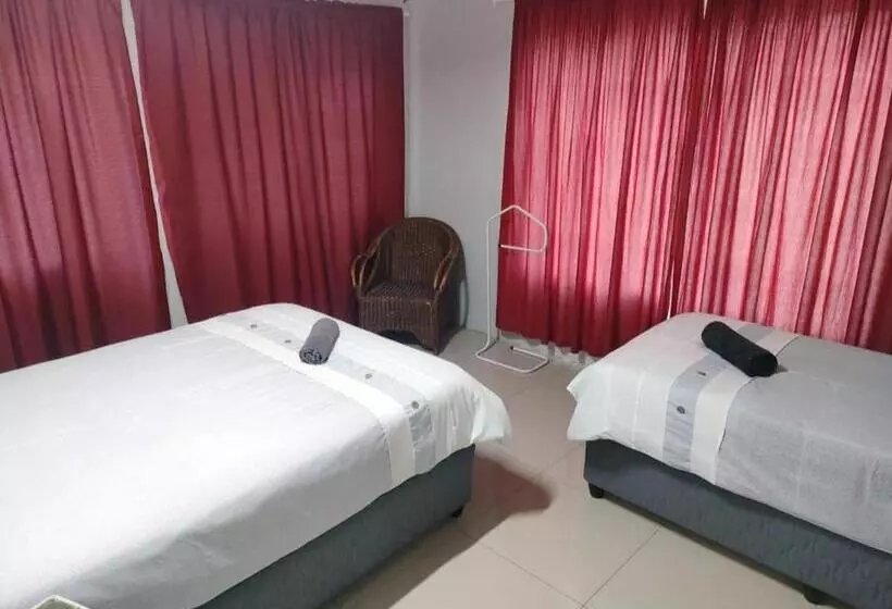 تختخواب و صبحانه Blue Mountain Farm Lodge, Cabins & Cottages