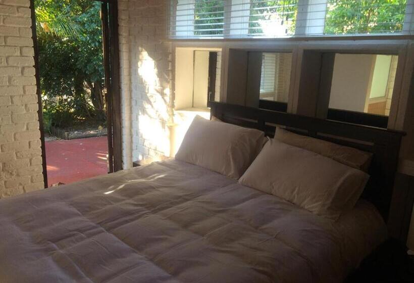 مبيت وإفطار Mopani Cottage