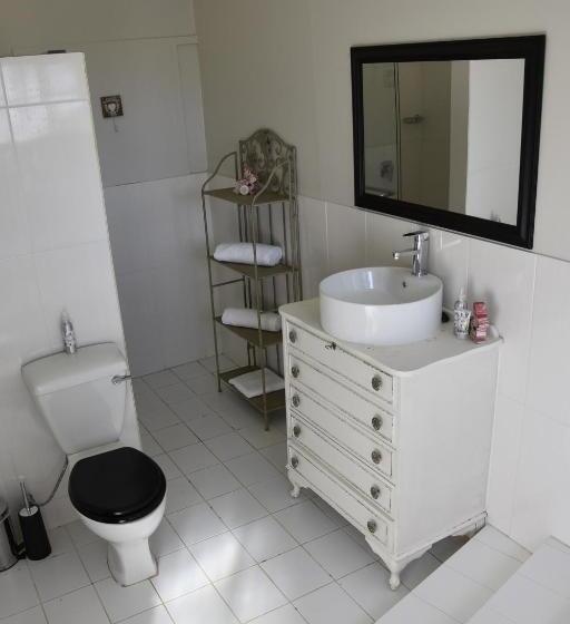 Bed and Breakfast Poetry Guestrooms