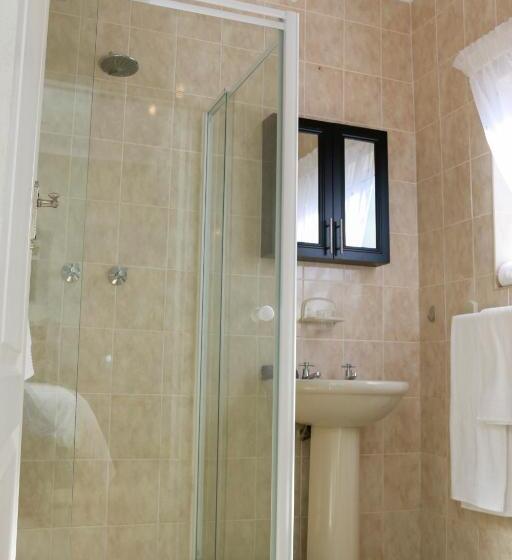 Bed and Breakfast Poetry Guestrooms