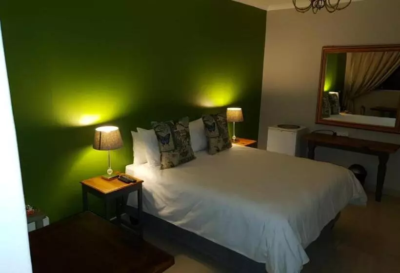 ベッドアンドブレックファースト Poetry Guestrooms