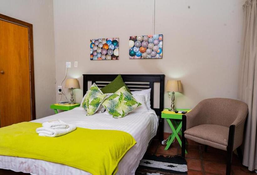 住宿加早餐  Riverbank Lodge