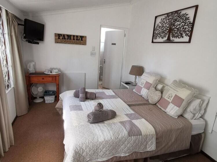 צימר Sunbird Guest House