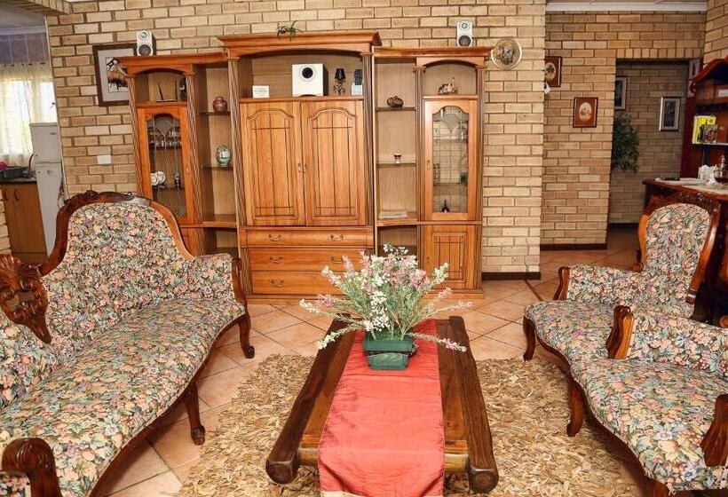 Bed and Breakfast Villa Majestic For Exclusive Accommodation