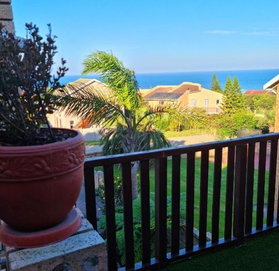 Bed and Breakfast Villa Majestic For Exclusive Accommodation