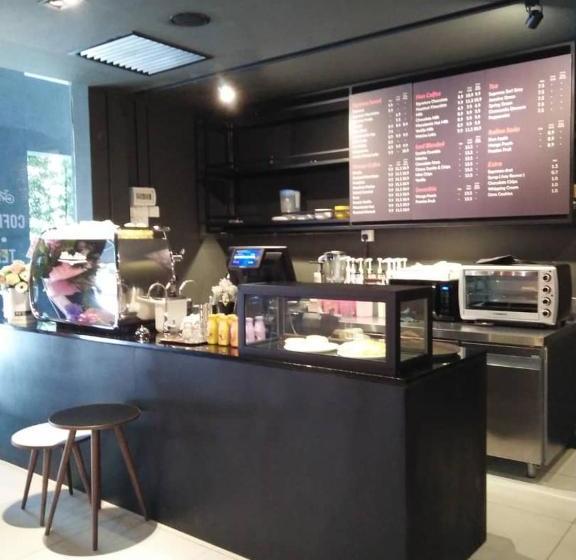 Chariton Hotel Butterworth