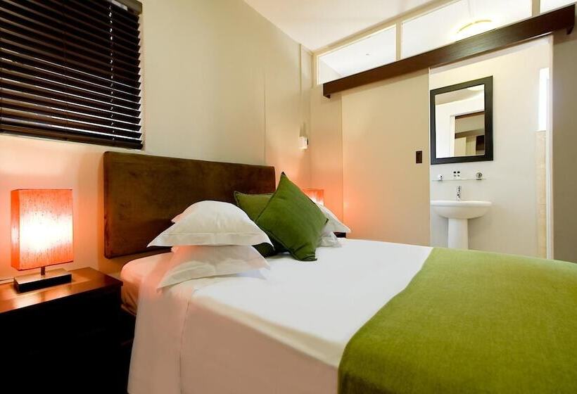 בית מלון כפרי 10 On Cape Self Catering Apartments