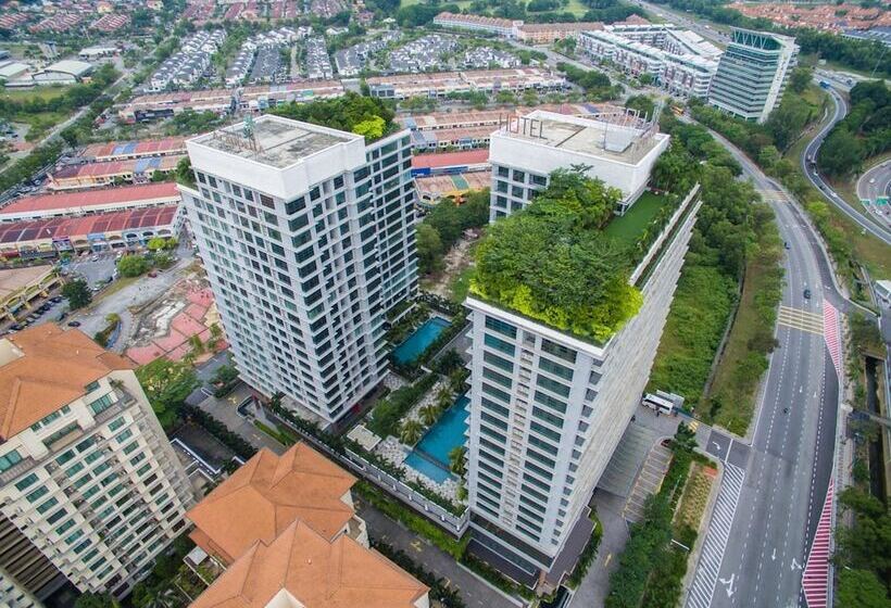 בית מלון כפרי Acappella Suite