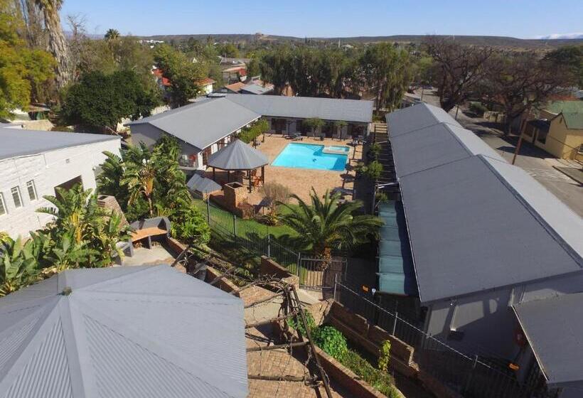 בית מלון כפרי Baron's Palace