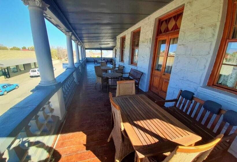 בית מלון כפרי Baron's Palace