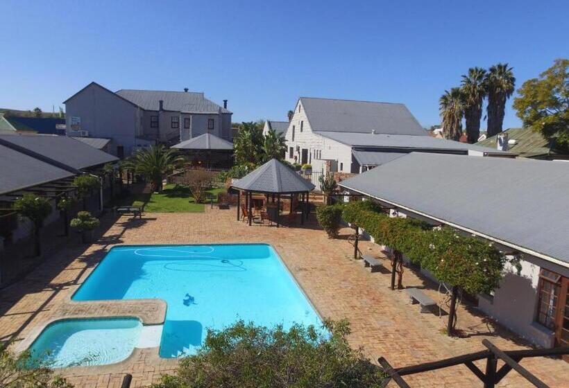 בית מלון כפרי Baron's Palace